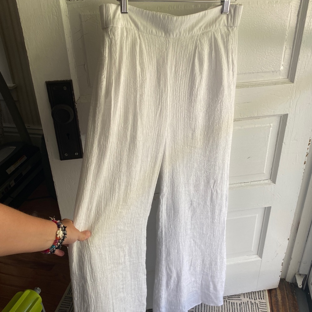 Wide Leg High-Rise Flowy Pants